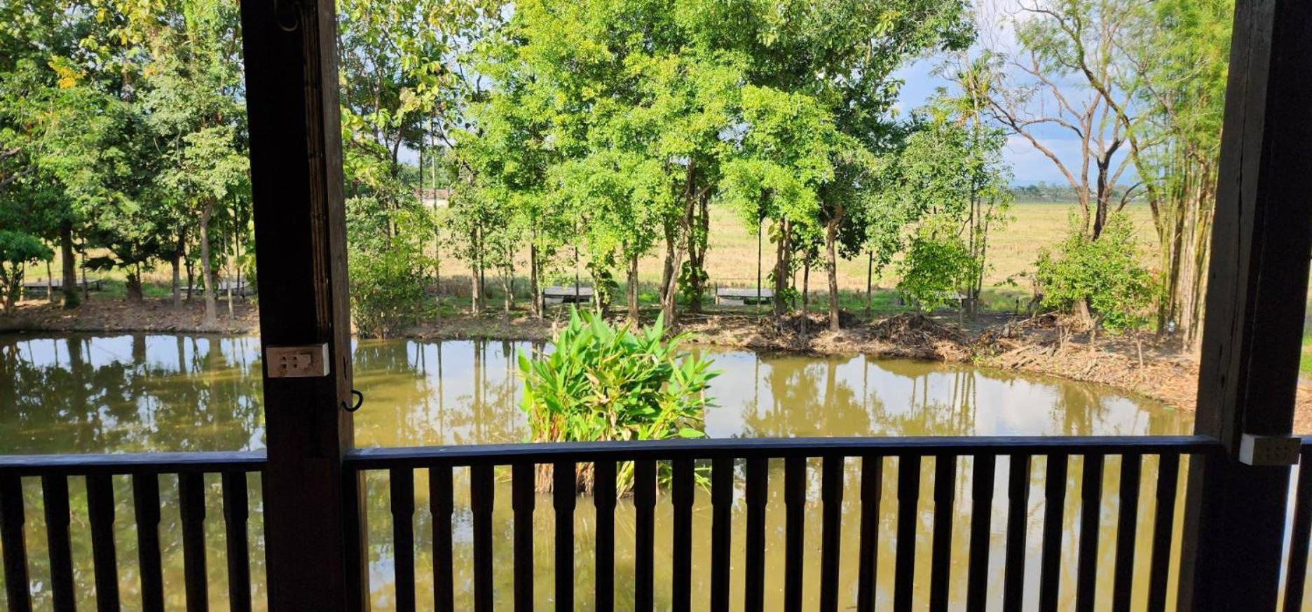 Tung Tong Homestay & Camping Mae Rim Esterno foto