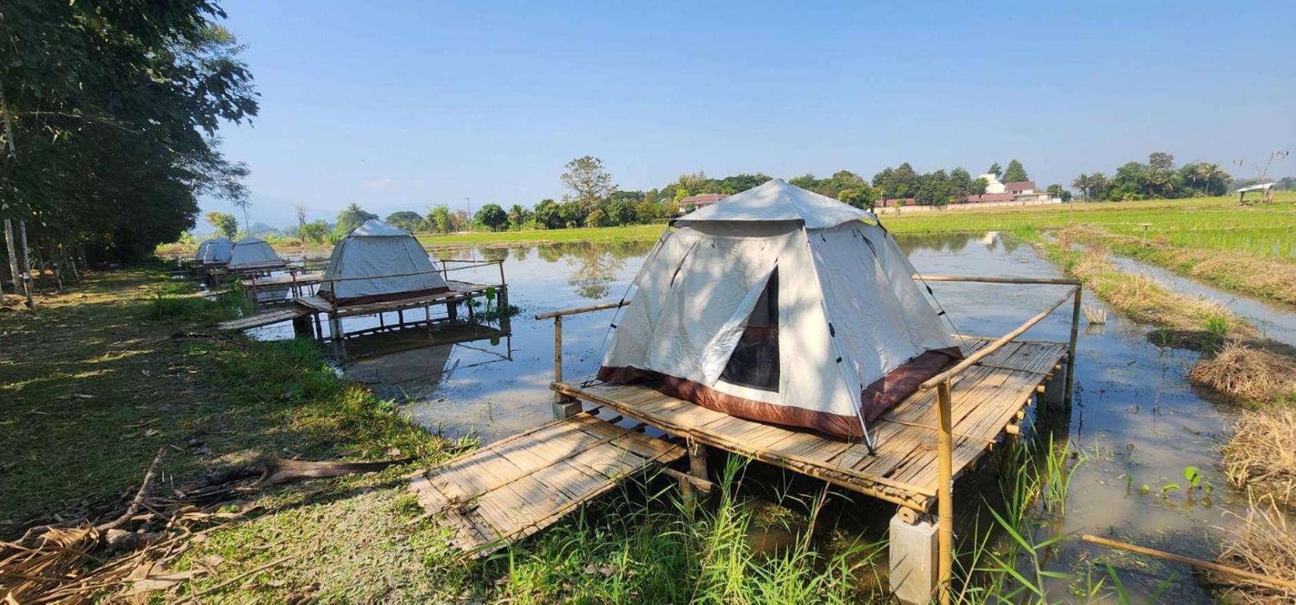 Tung Tong Homestay & Camping Mae Rim Esterno foto